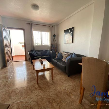 La Cinuelica, R3 1St Floor Apartment Com Pool L129 Торрев'єха Екстер'єр фото