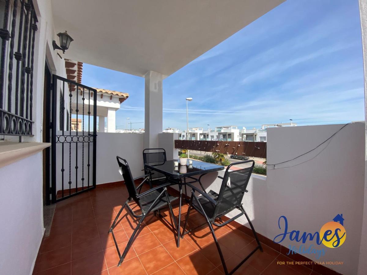 La Cinuelica, R3 1St Floor Apartment Com Pool L129 Торрев'єха Екстер'єр фото